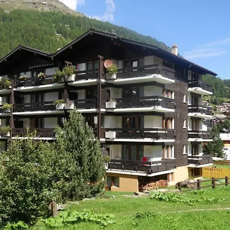 Appartamento Mischi 9 & 10 Appartement-fewo 5-bettwohnung Nr- 9 By Interhome Saas-Fee